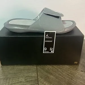 Nike Air Jordan Hydro 6 Men\'s Sandals Wolf Grey 881473-004 Size 9 new with tags Jordan | Shoes | Nike Air Jordan Hydro 6 Mens Sandals Wolf  main image 4